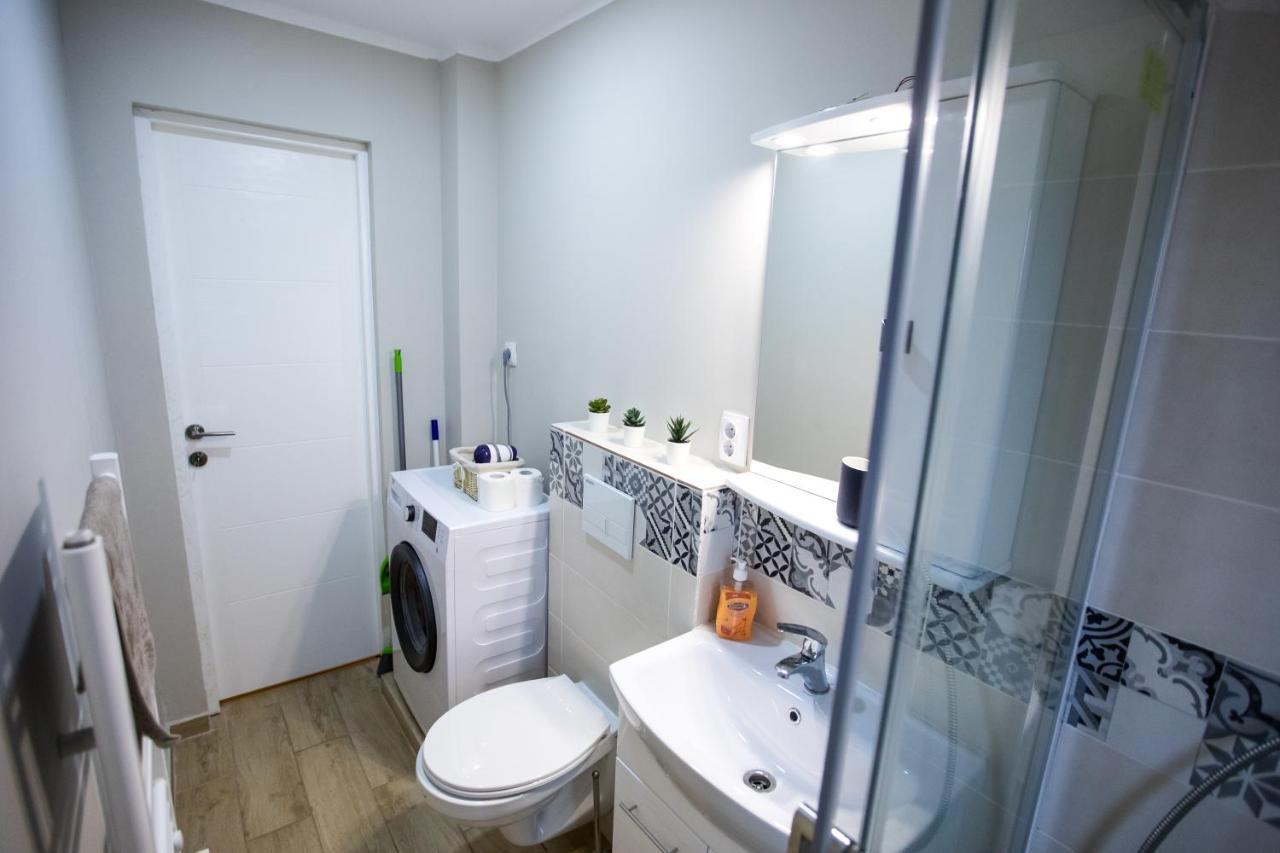 Travel Homzzz Central Apartments - Tusnad Târgu-Mureş المظهر الخارجي الصورة