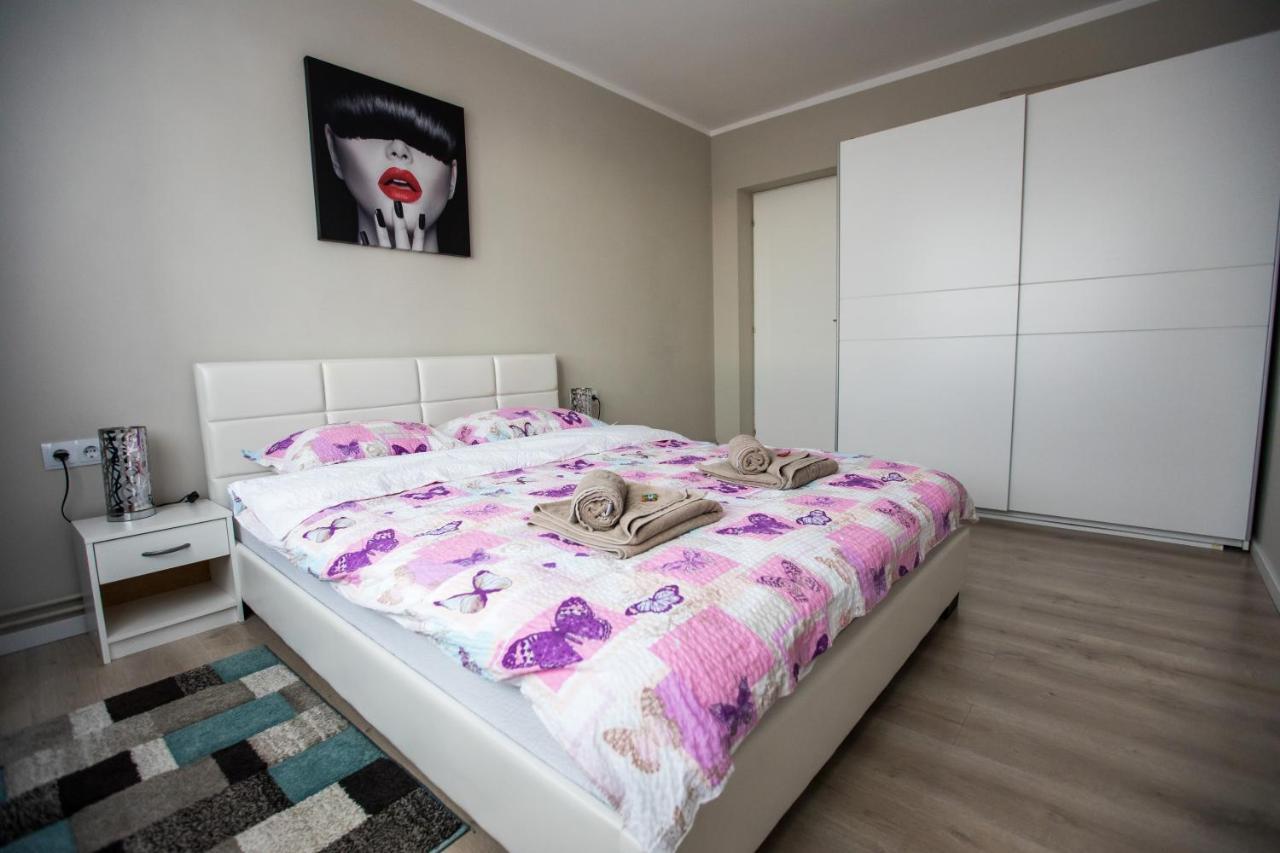 Travel Homzzz Central Apartments - Tusnad Târgu-Mureş المظهر الخارجي الصورة